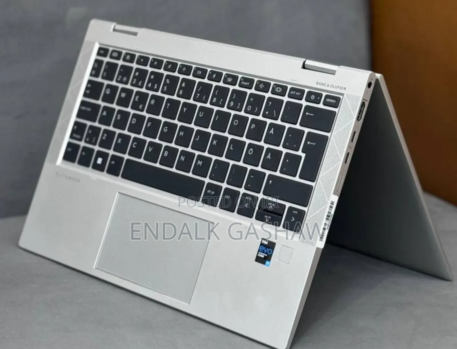 New Laptop HP EliteBook X360 1030 G8 16GB Intel Core I7 SSD 512GB