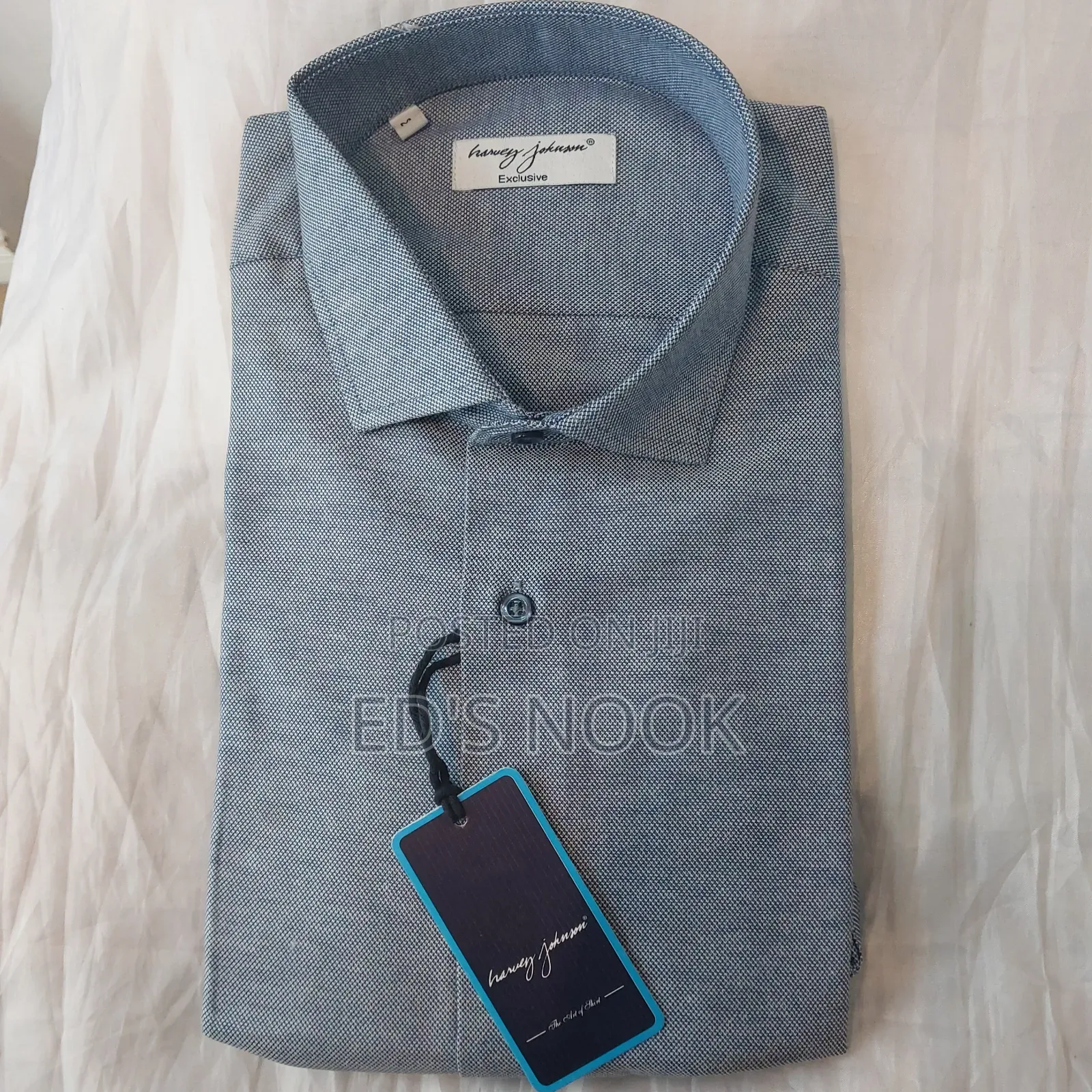 Men’S Light Blue and Dark Blue Long-Sleeve Button-Up Shirt