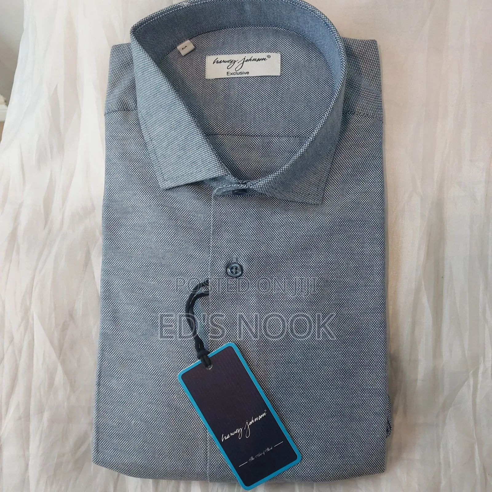 Men’S Light Blue and Dark Blue Long-Sleeve Button-Up Shirt