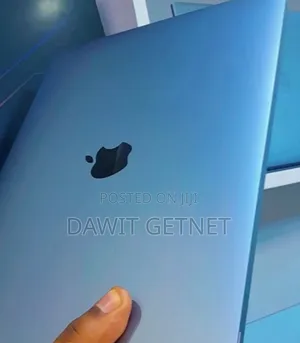 New Laptop Apple MacBook Air 2020 M1 8GB Apple M1 SSD 256GB