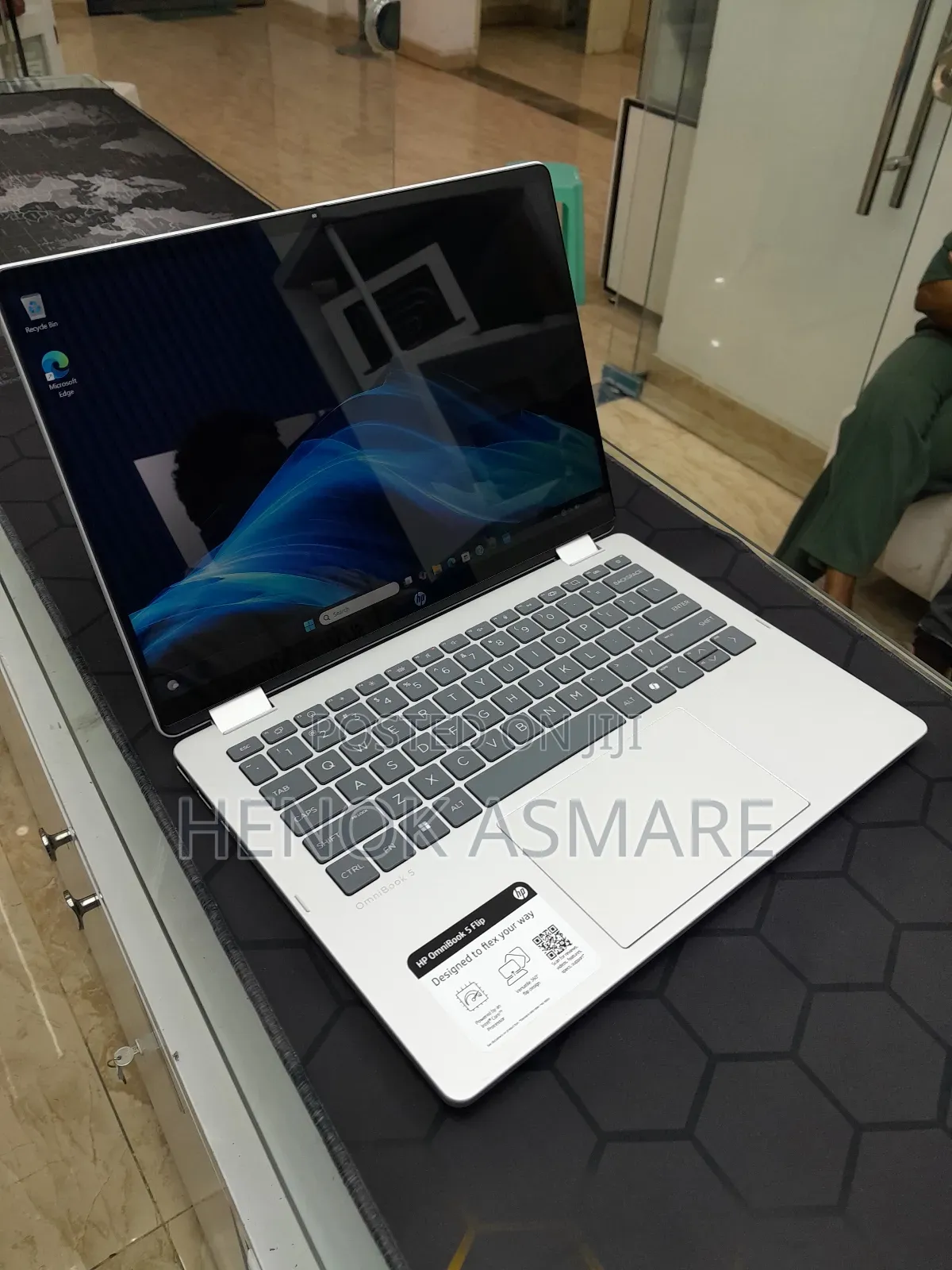 New Laptop HP OmniBook 7 14" 16GB Intel Core 7 SSD 512GB