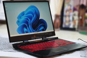 New Laptop HP OmniBook Ultra Flip 16" 16GB Intel Core I5 SSD 512GB