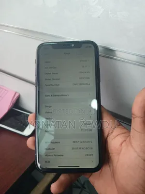 Photo - Apple XR 128 GB Black