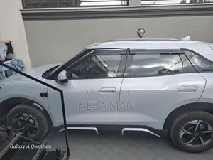 BYD Yuan Up 2025 Silver