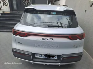 BYD Yuan Up 2025 Silver