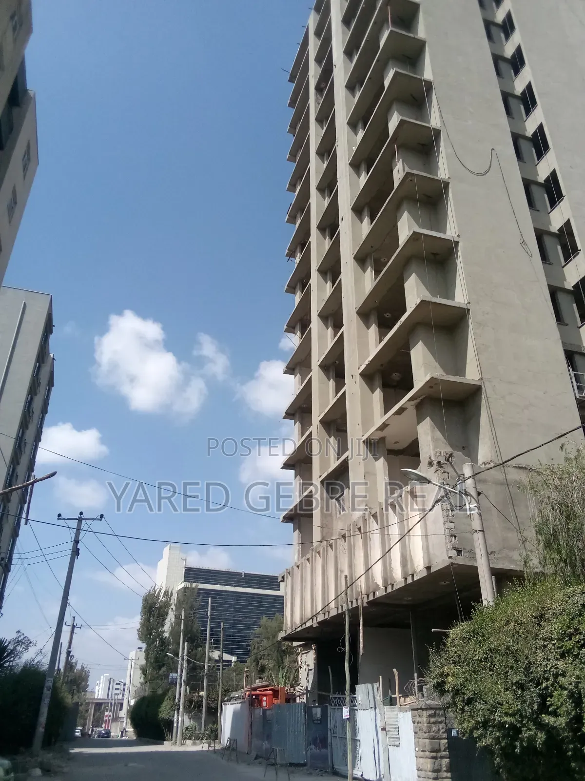 2bdrm Apartment in ኪንግደም ሪል እስቴት, Kirkos for sale