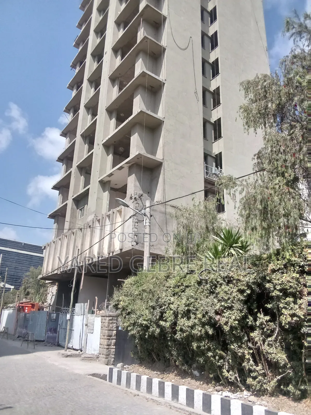 2bdrm Apartment in ኪንግደም ሪል እስቴት, Kirkos for sale