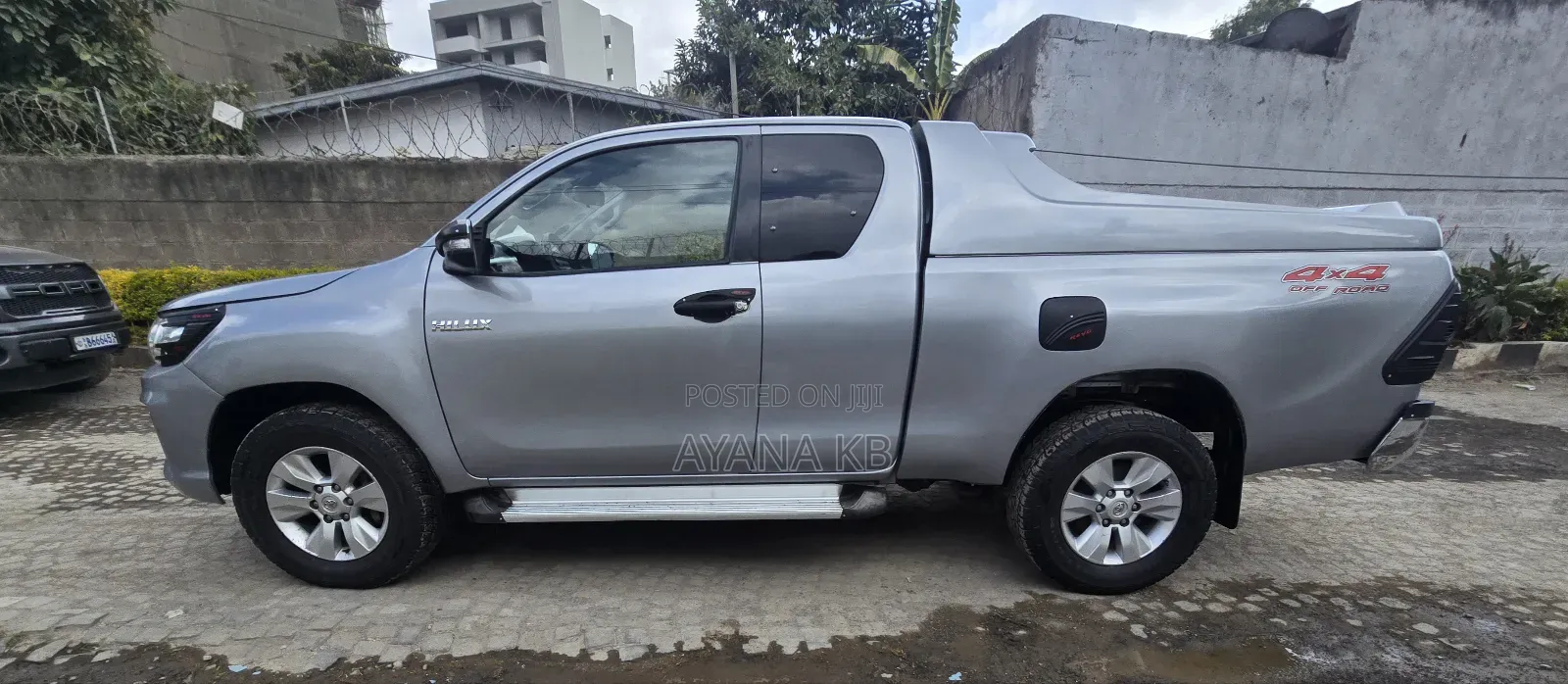 Toyota Hilux 2017 Silver