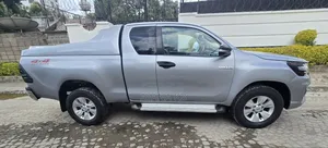 Toyota Hilux 2017 Silver