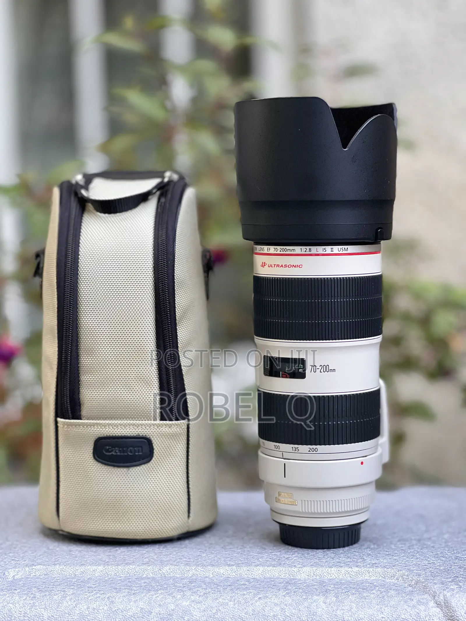 Canon Zoom 70-200mm F2.8 Mark 2