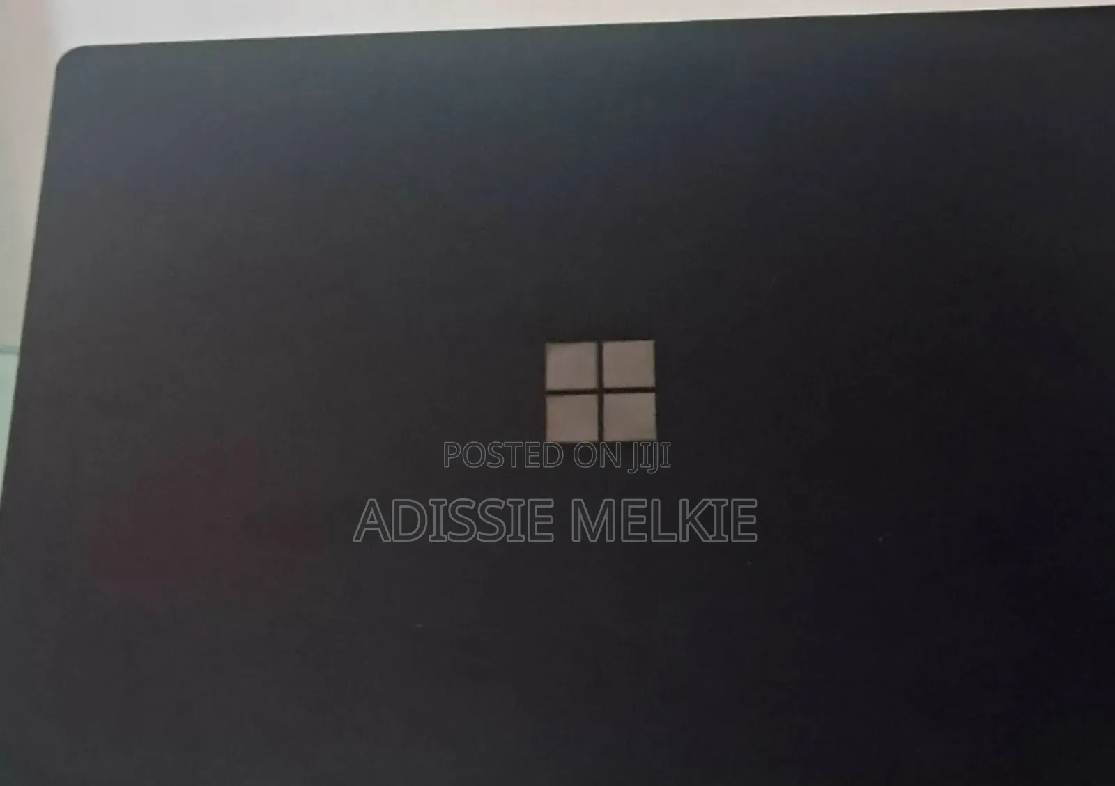 New Laptop Microsoft Surface 16GB Intel Core i7 SSD 256GB