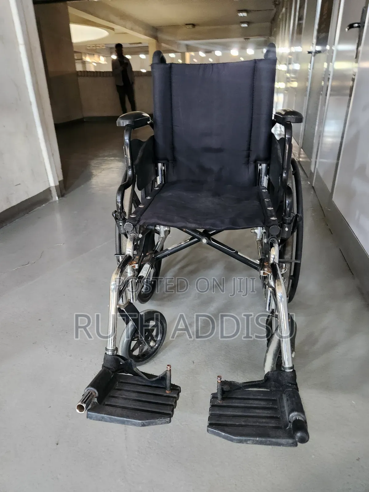 Wheelchair የሚታጠፍ ዊልቸር፯¤¢ያገለገለ ዊልቸር Wheelchair¤፯wheelchair¤፷wheelchair