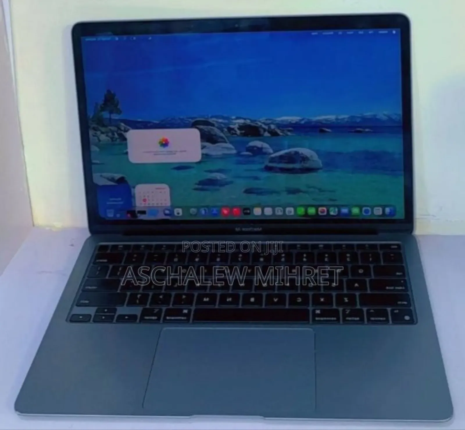 New Laptop Apple MacBook Air 2020 M1 8GB Apple M1 SSD 256GB
