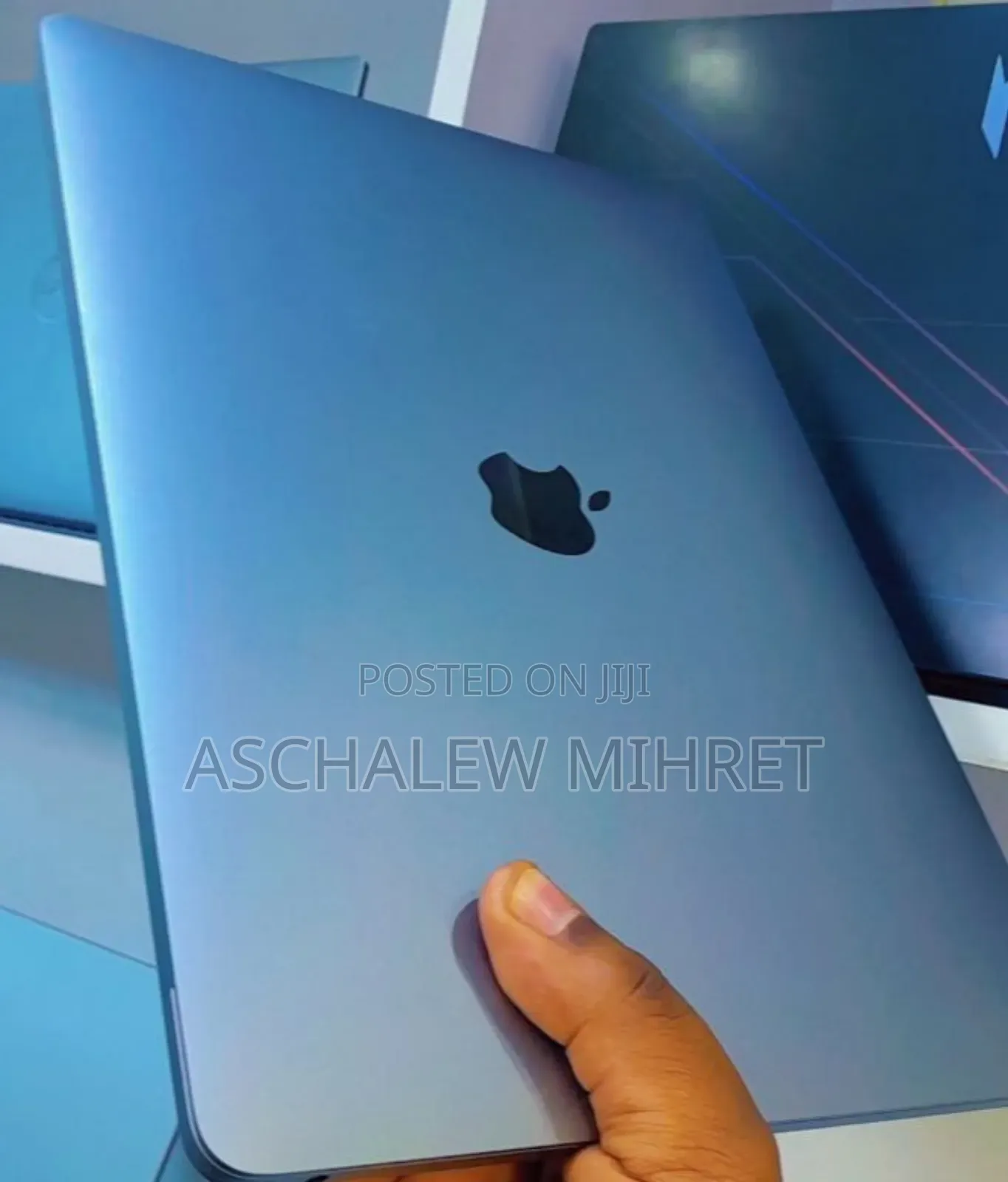 New Laptop Apple MacBook Air 2020 M1 8GB Apple M1 SSD 256GB