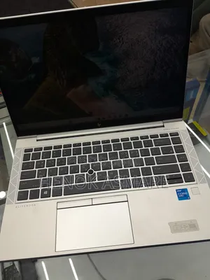 New Laptop HP EliteBook 840 G8 16GB Intel Core I5 SSD 512GB