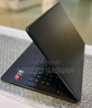 New Laptop HP Stream Notebook 8GB AMD Ryzen 5 SSD 512GB