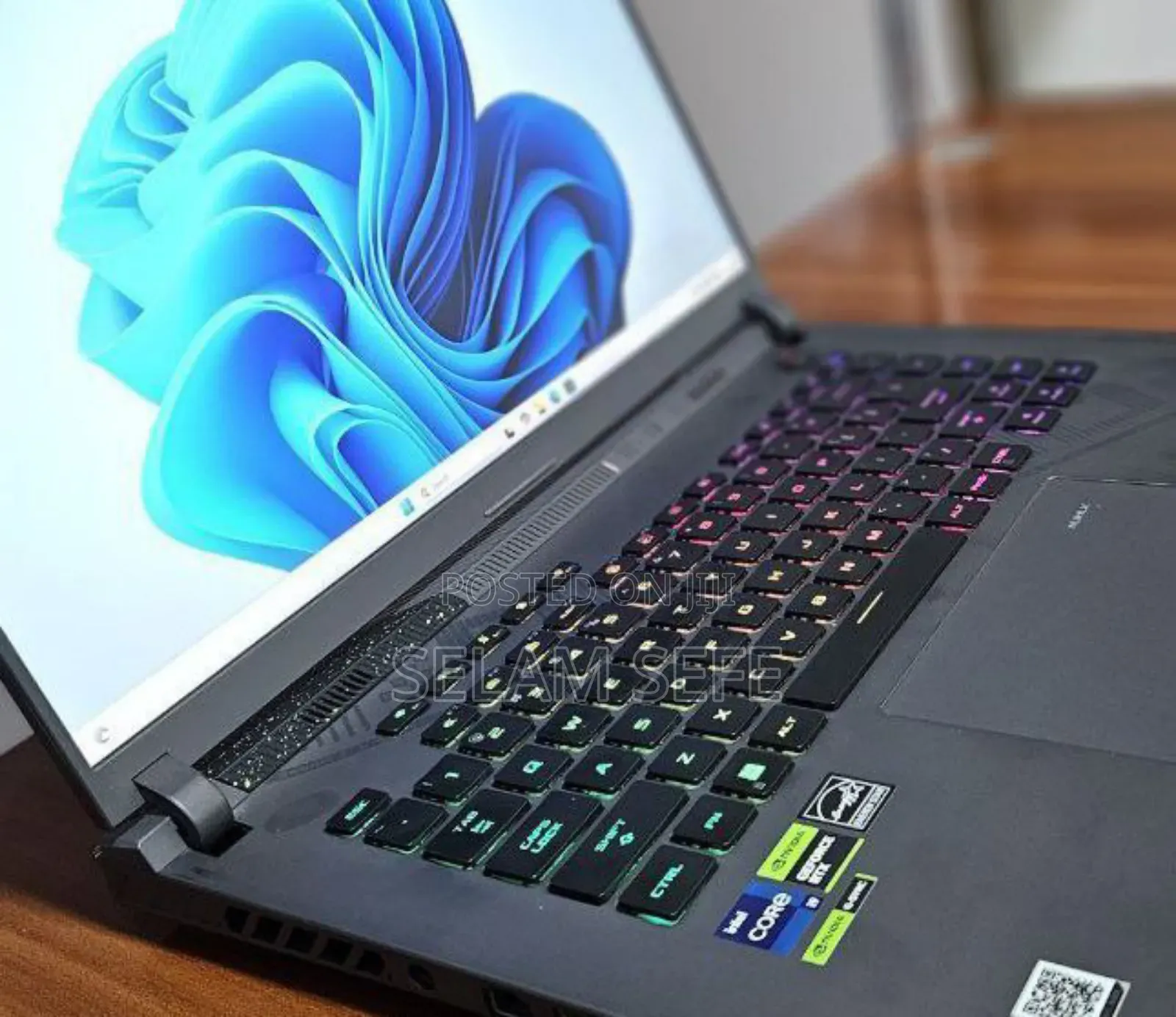 New Laptop Asus ROG Strix G15 16GB Intel Core I9 SSD 1T