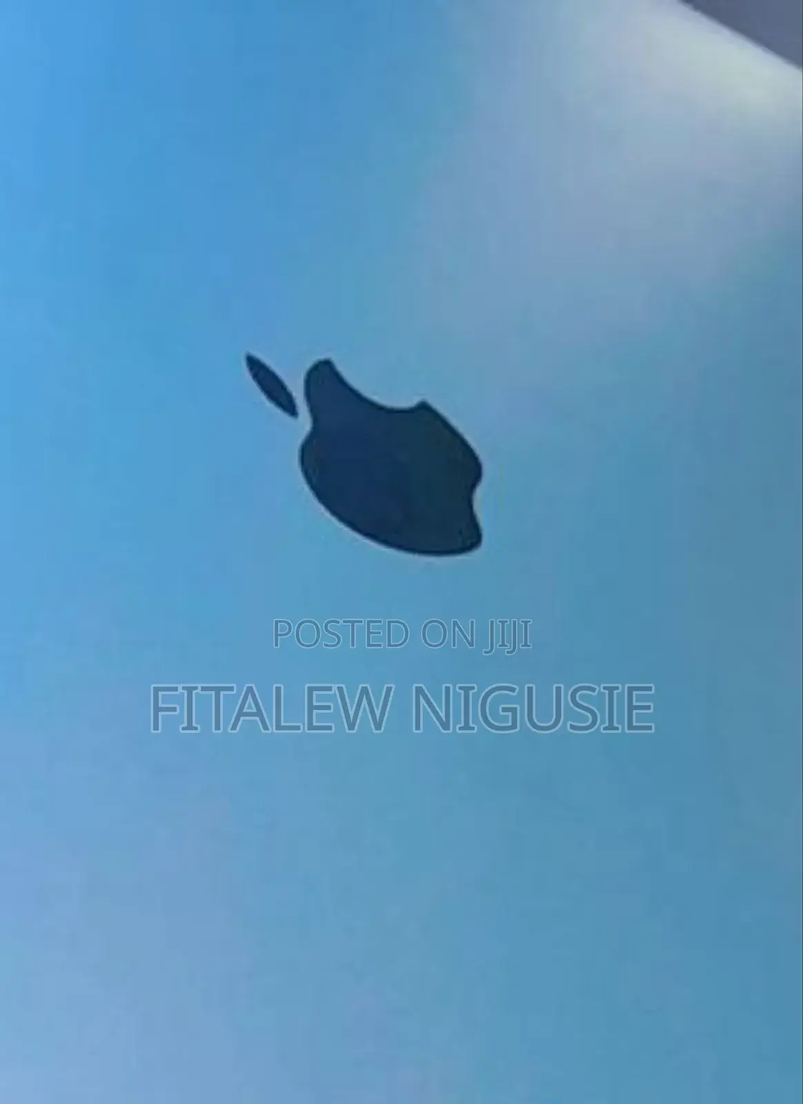 New Laptop Apple MacBook Air 2020 M1 8GB Apple M1 SSD 256GB