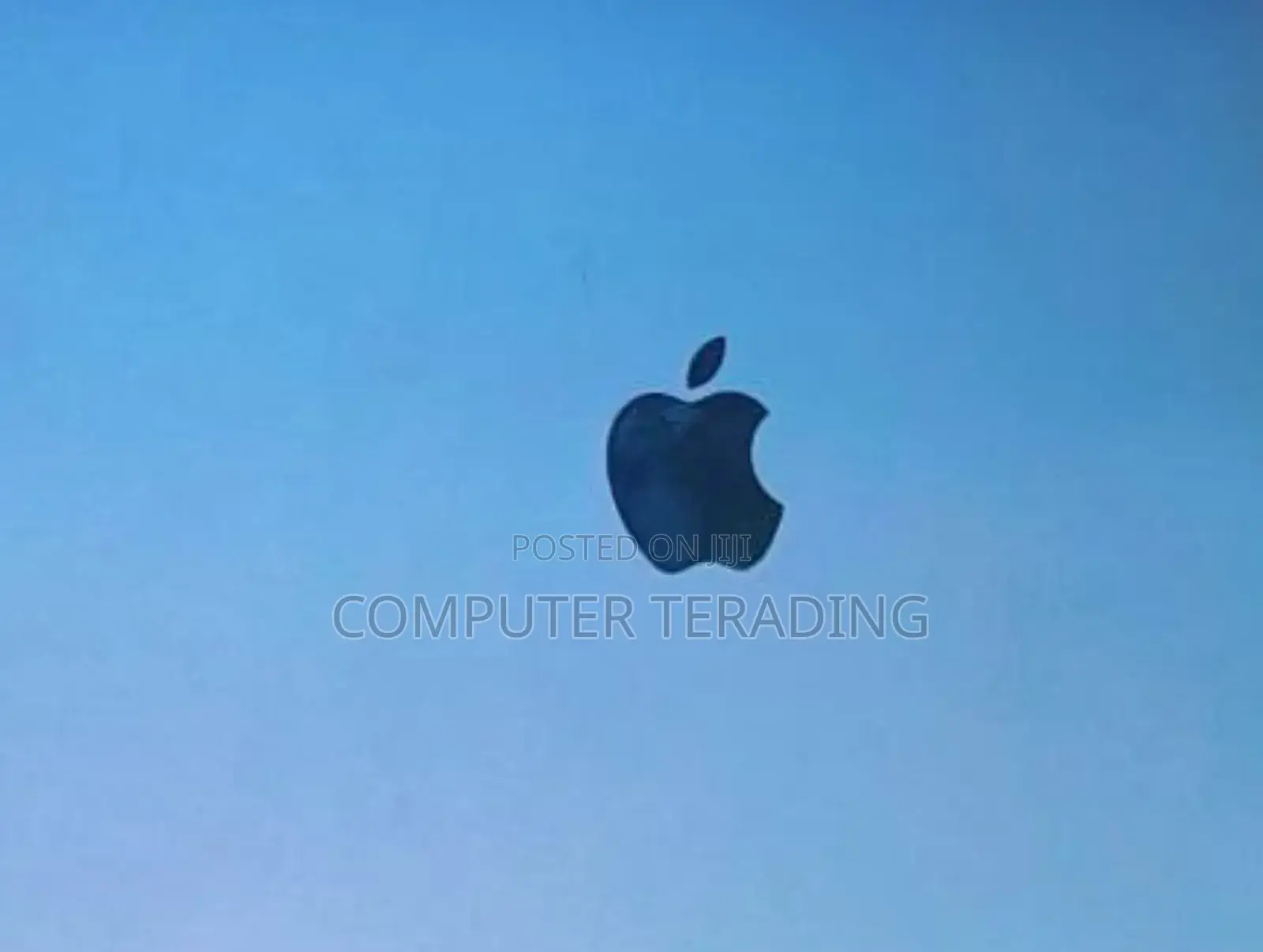 New Laptop Apple MacBook Air 2020 M1 8GB Apple M1 SSD 256GB