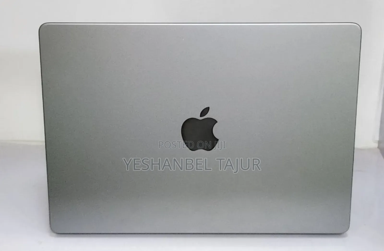 New Laptop Apple MacBook Pro M1 16GB Apple M1 Pro SSD 512GB