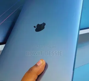 New Laptop Apple MacBook Air 2020 M1 8GB Apple M1 SSD 256GB