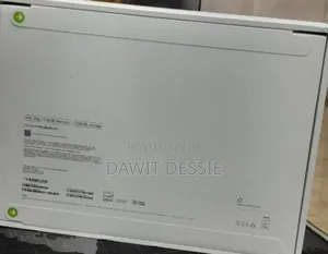 New Laptop Apple MacBook Air 2025 M4 13-Inch 16GB Apple M4 SSD 256GB