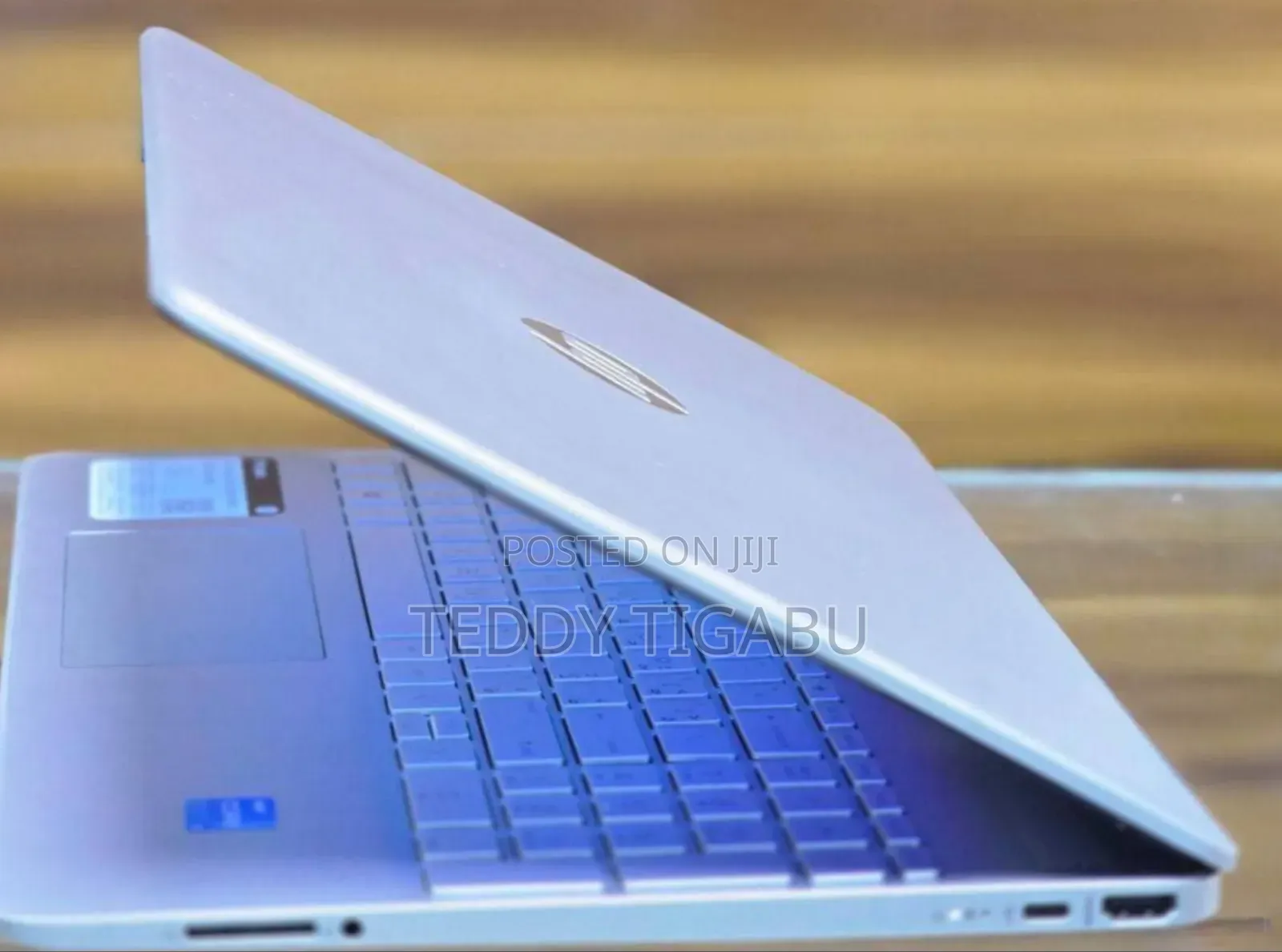 New Laptop HP Stream Notebook 8GB Intel Core I5 SSD 256GB