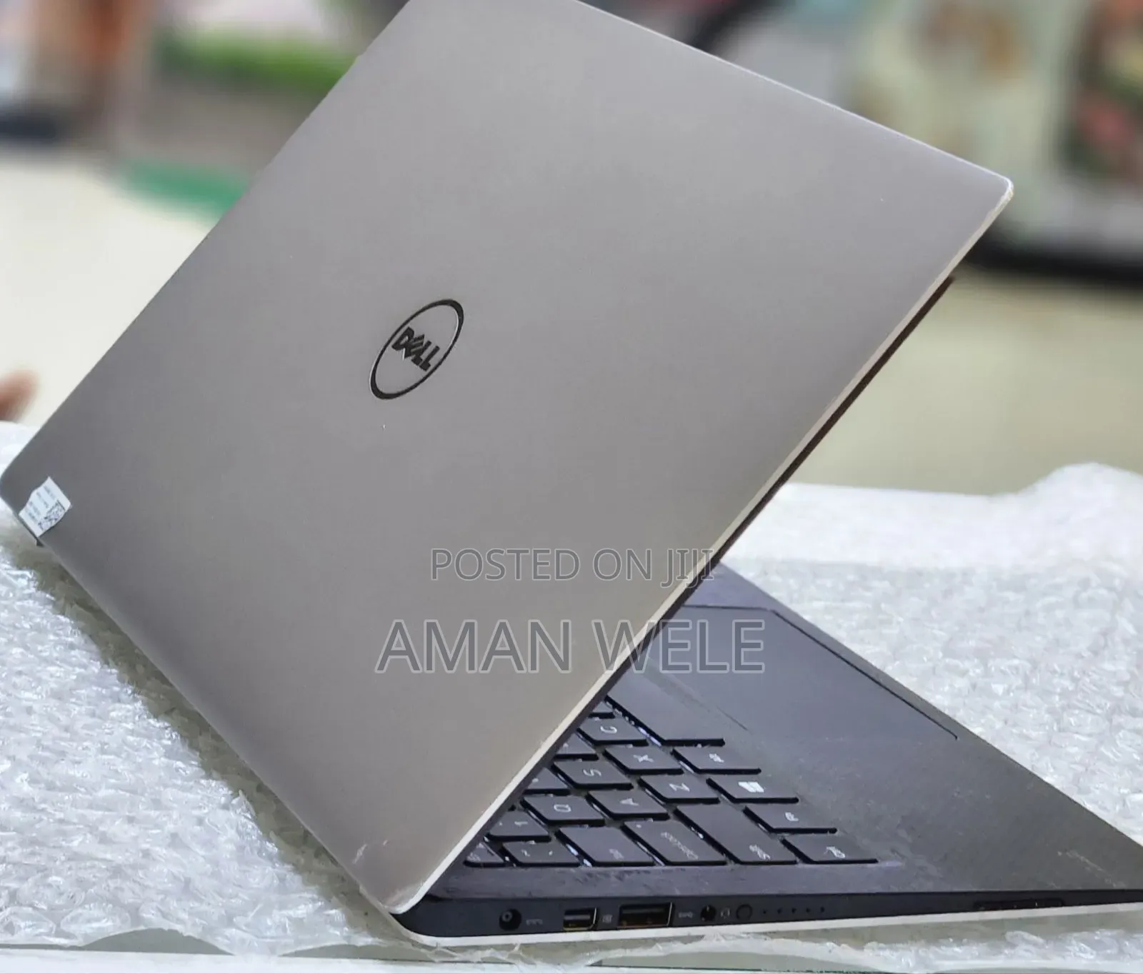 New Laptop Dell XPS 15 8GB Intel Core I7 SSD 256GB