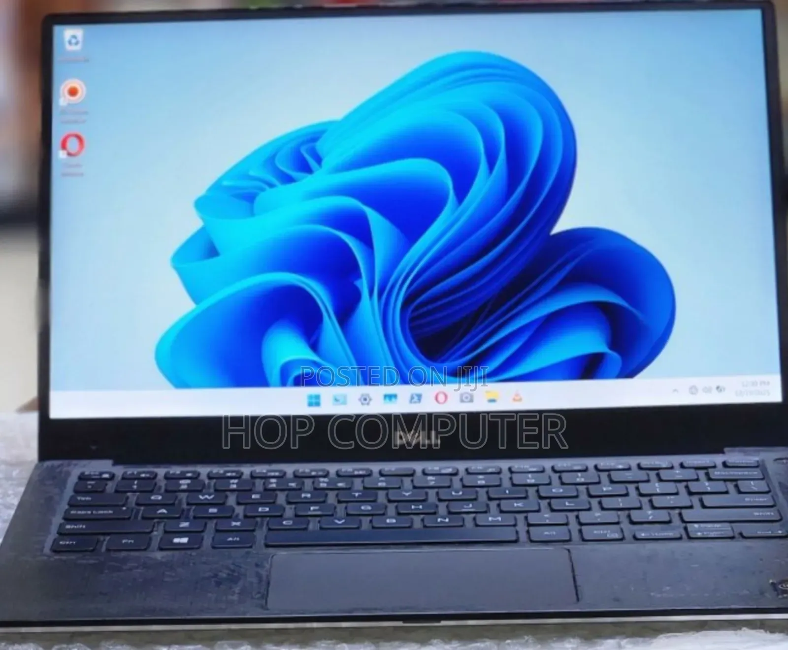 New Laptop Dell XPS 13 8GB Intel Core I7 SSD 256GB