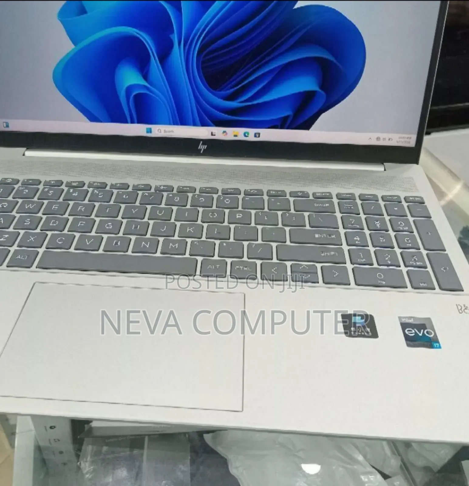 New Laptop HP Pavilion 15 16GB Intel Core I7 SSD 1T