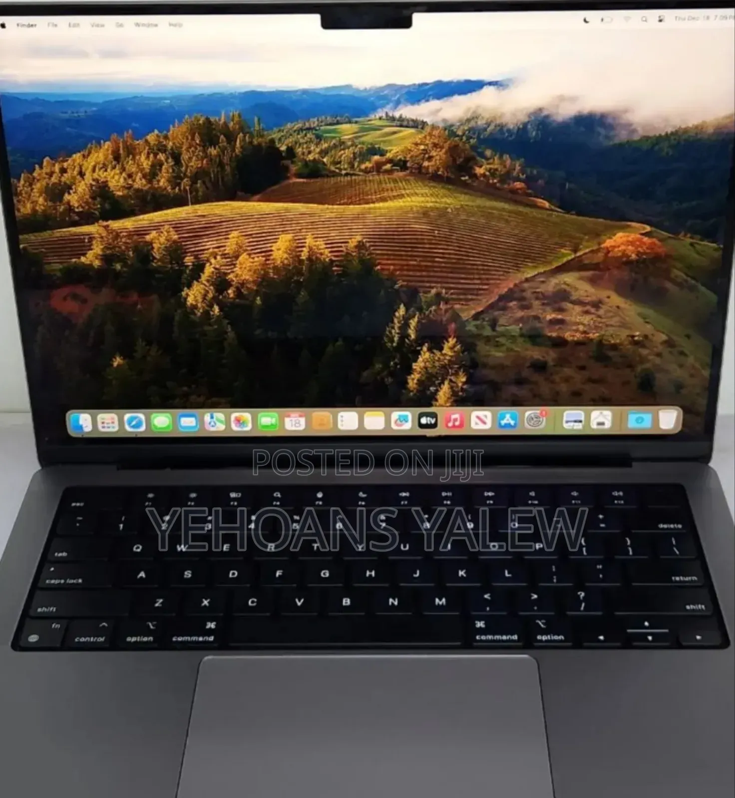 New Laptop Apple MacBook Pro M1 16GB Apple M1 Pro SSD 512GB