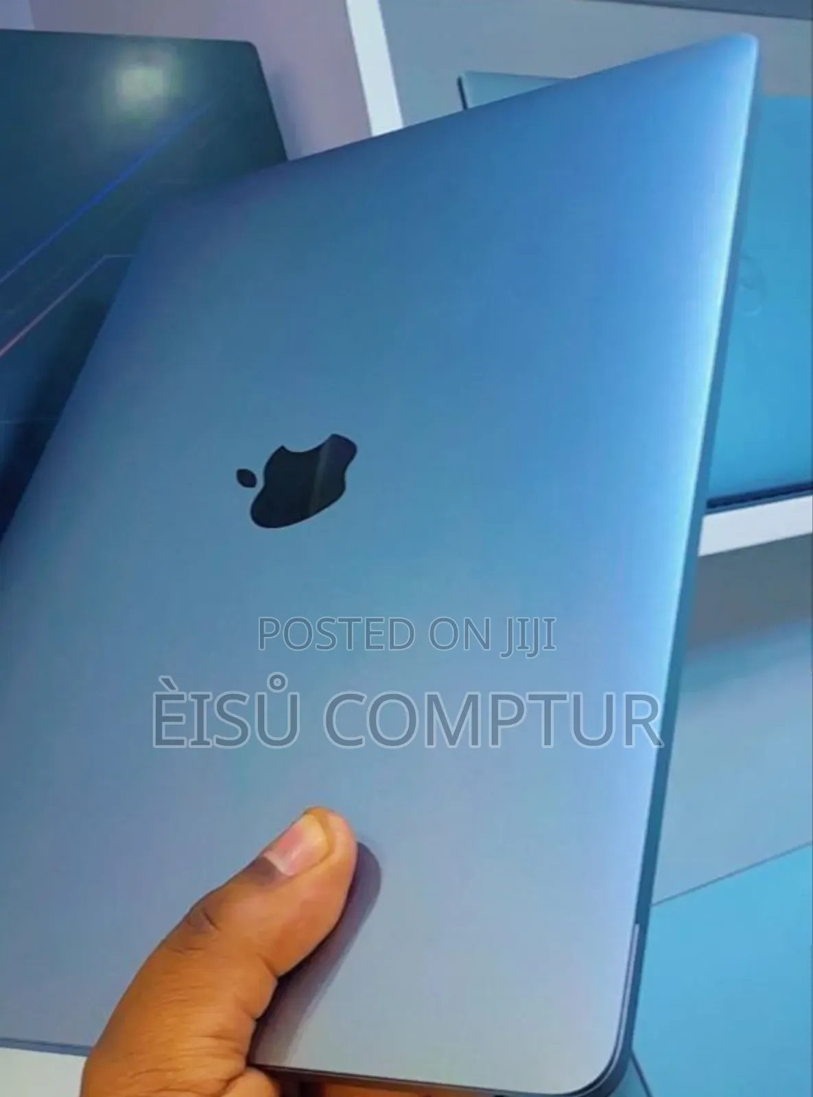 New Laptop Apple MacBook Pro 2021 M1 8GB Apple M1 Max SSD 256GB