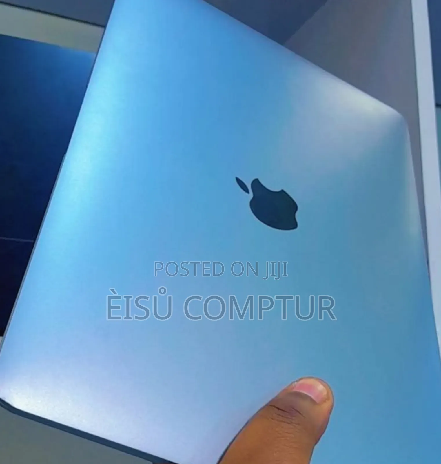 New Laptop Apple MacBook Pro 2021 M1 8GB Apple M1 Max SSD 256GB