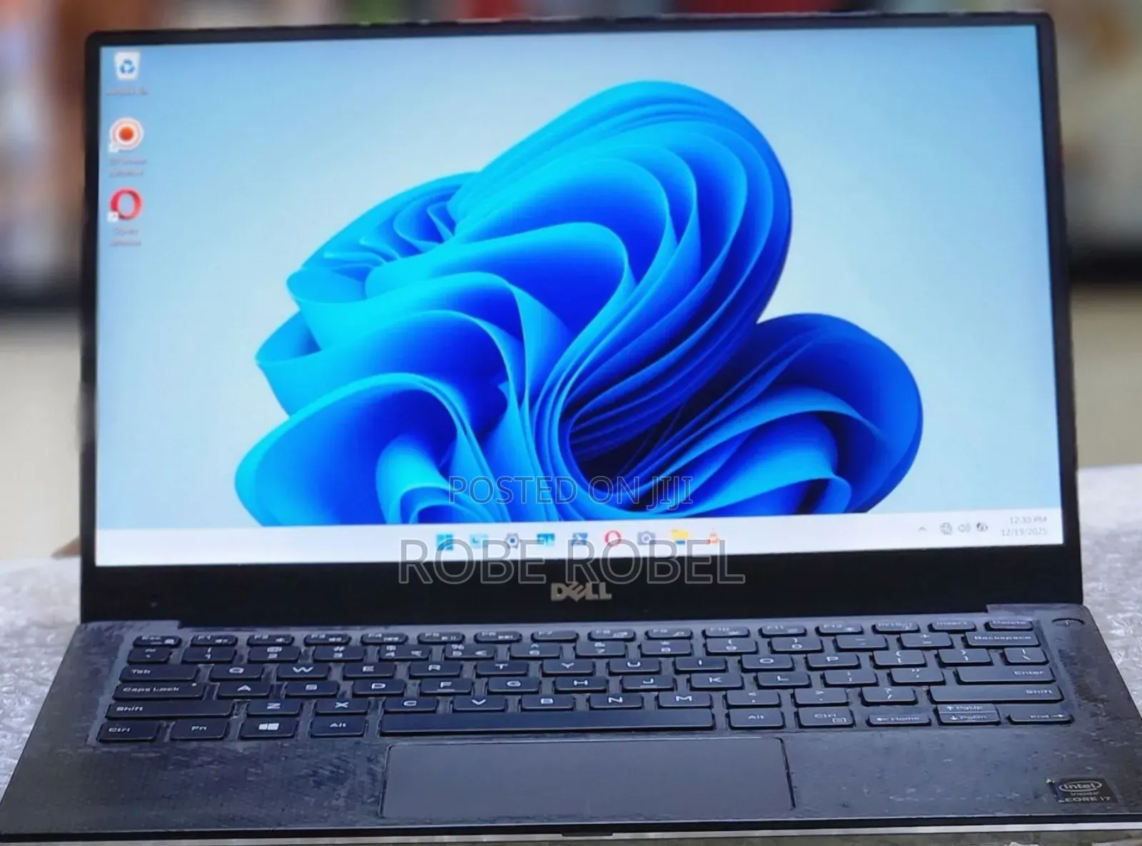 New Laptop Dell XPS 13 8GB Intel Core I5 SSD 256GB