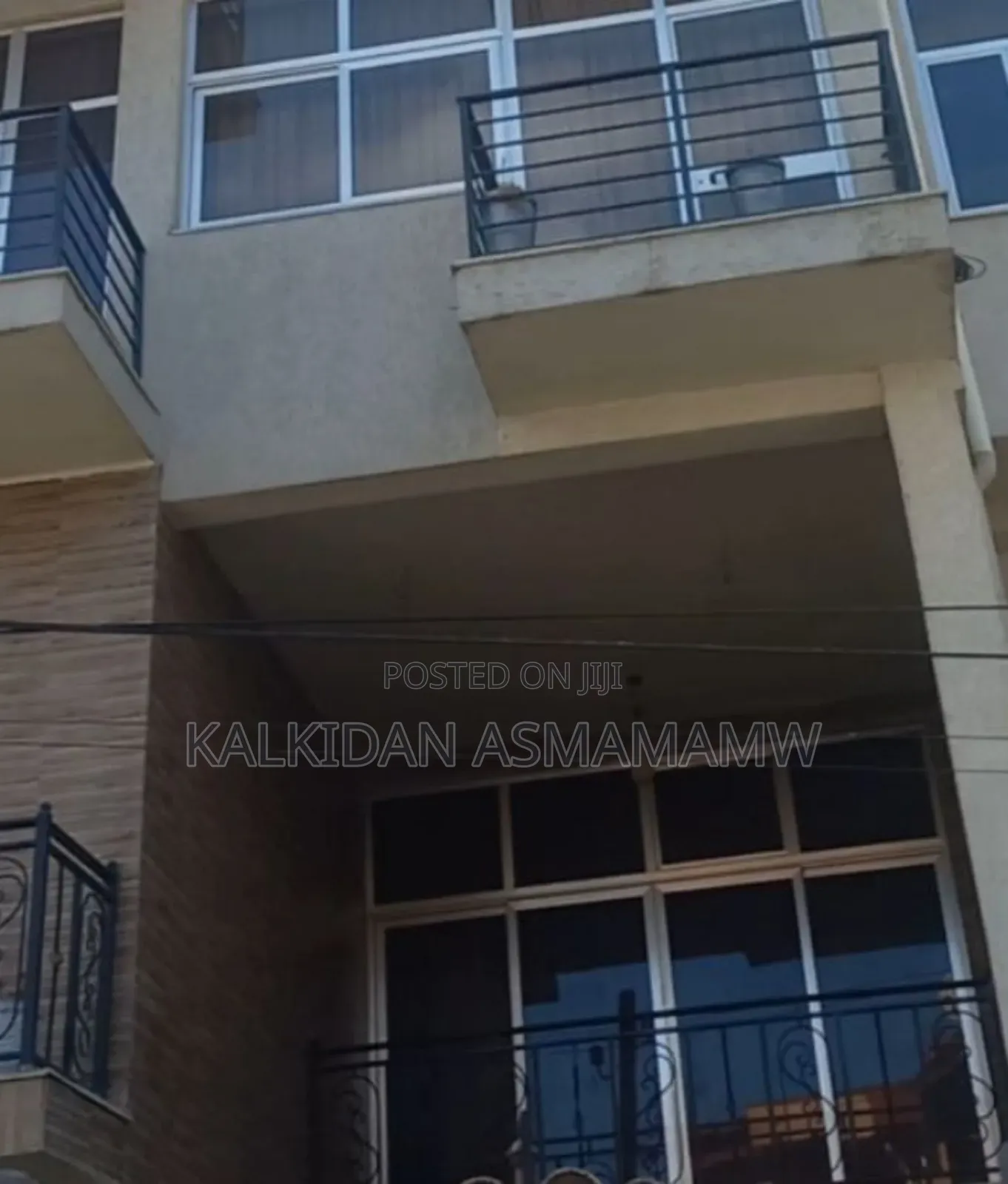 Furnished 10bdrm Apartment in Bole for sale