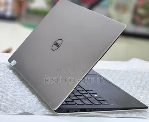 New Laptop Dell XPS 13 8GB Intel Core I7 SSD 256GB
