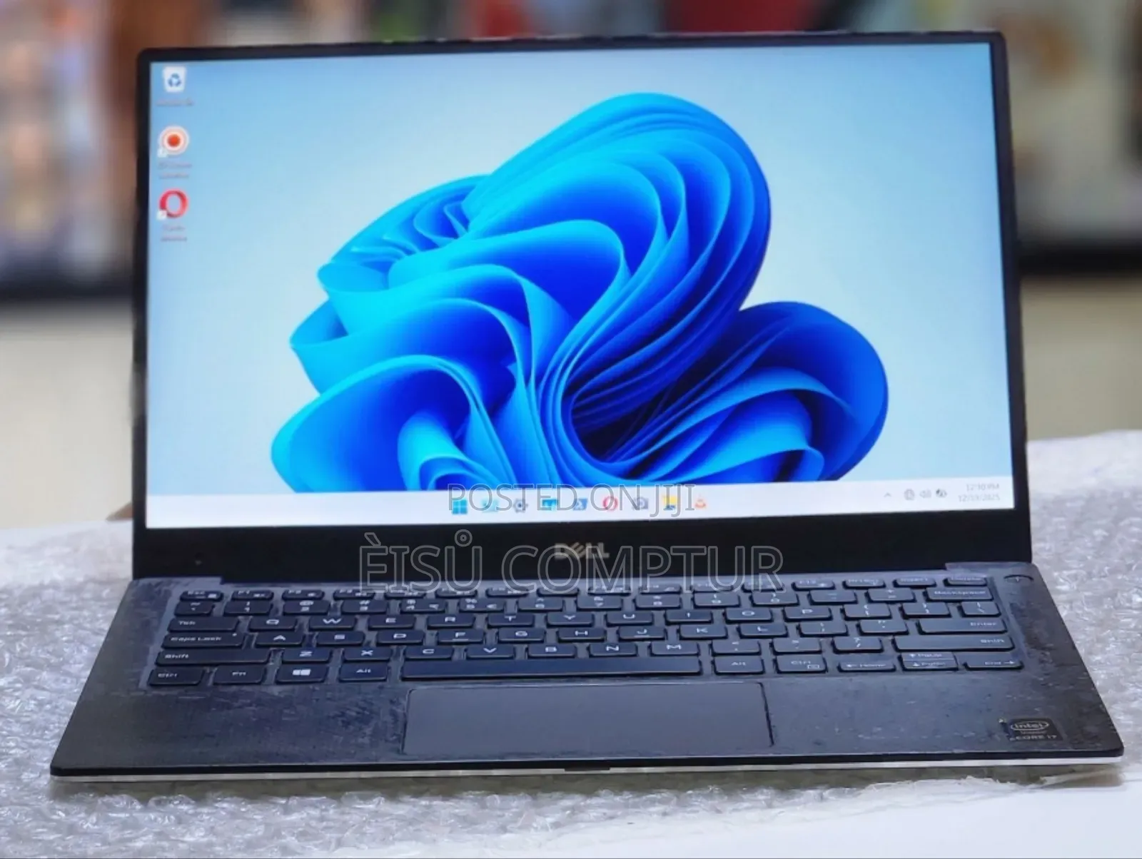 New Laptop Dell XPS 13 8GB Intel Core I7 SSD 256GB