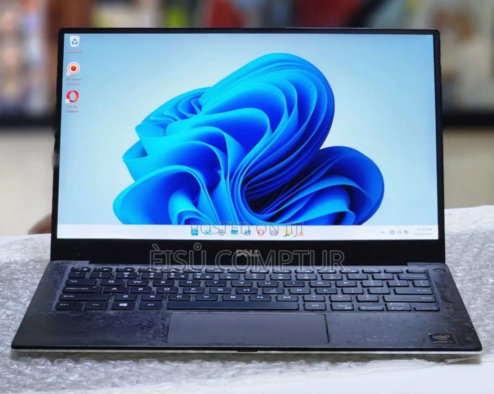 New Laptop Dell XPS 13 8GB Intel Core I7 SSD 256GB