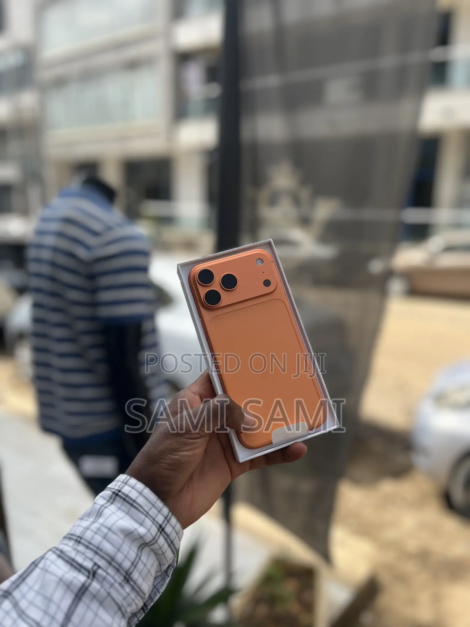 New Apple iPhone 17 Pro Max 256 GB Orange