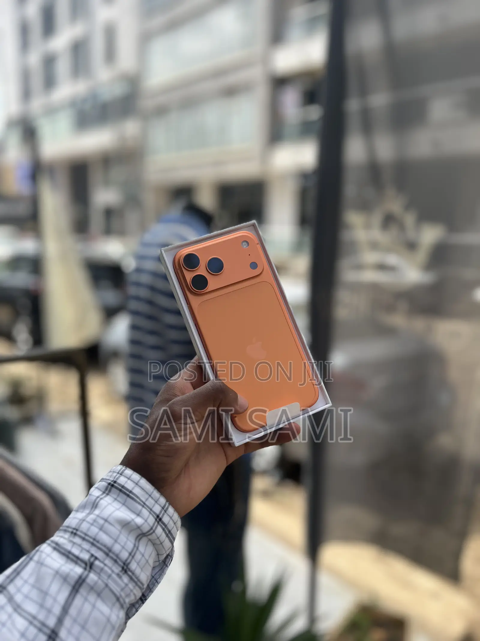 New Apple iPhone 17 Pro Max 256 GB Orange