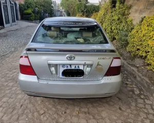 Toyota Corolla 2004 Silver