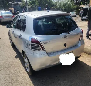 Toyota Yaris Verso 1.4 2006 Silver