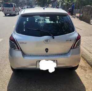 Toyota Yaris Verso 1.4 2006 Silver