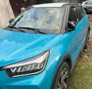 Toyota Raize 2023 Blue
