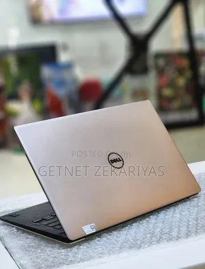 New Laptop Dell XPS 13 8GB Intel Core I7 SSD 256GB
