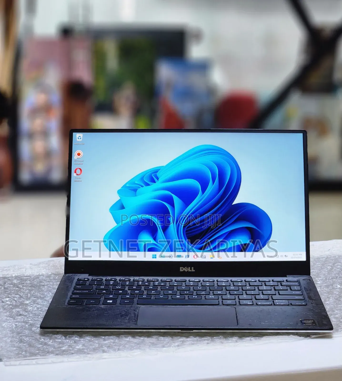 New Laptop HP Pavilion 15 8GB AMD A6 HDD 320GB