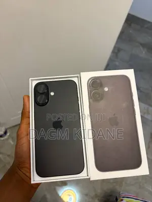 Photo - New Apple iPhone 16 128 GB Black