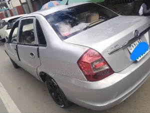 Lifan 520 2012 Silver