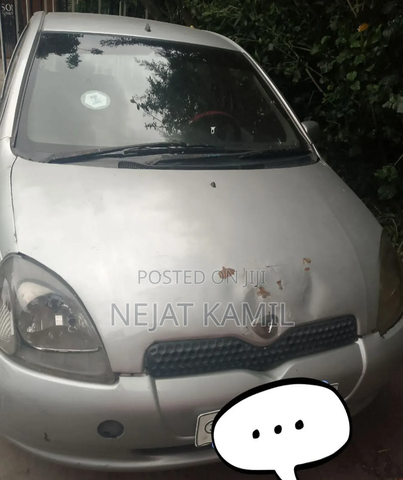 Toyota Vitz 2001 Silver