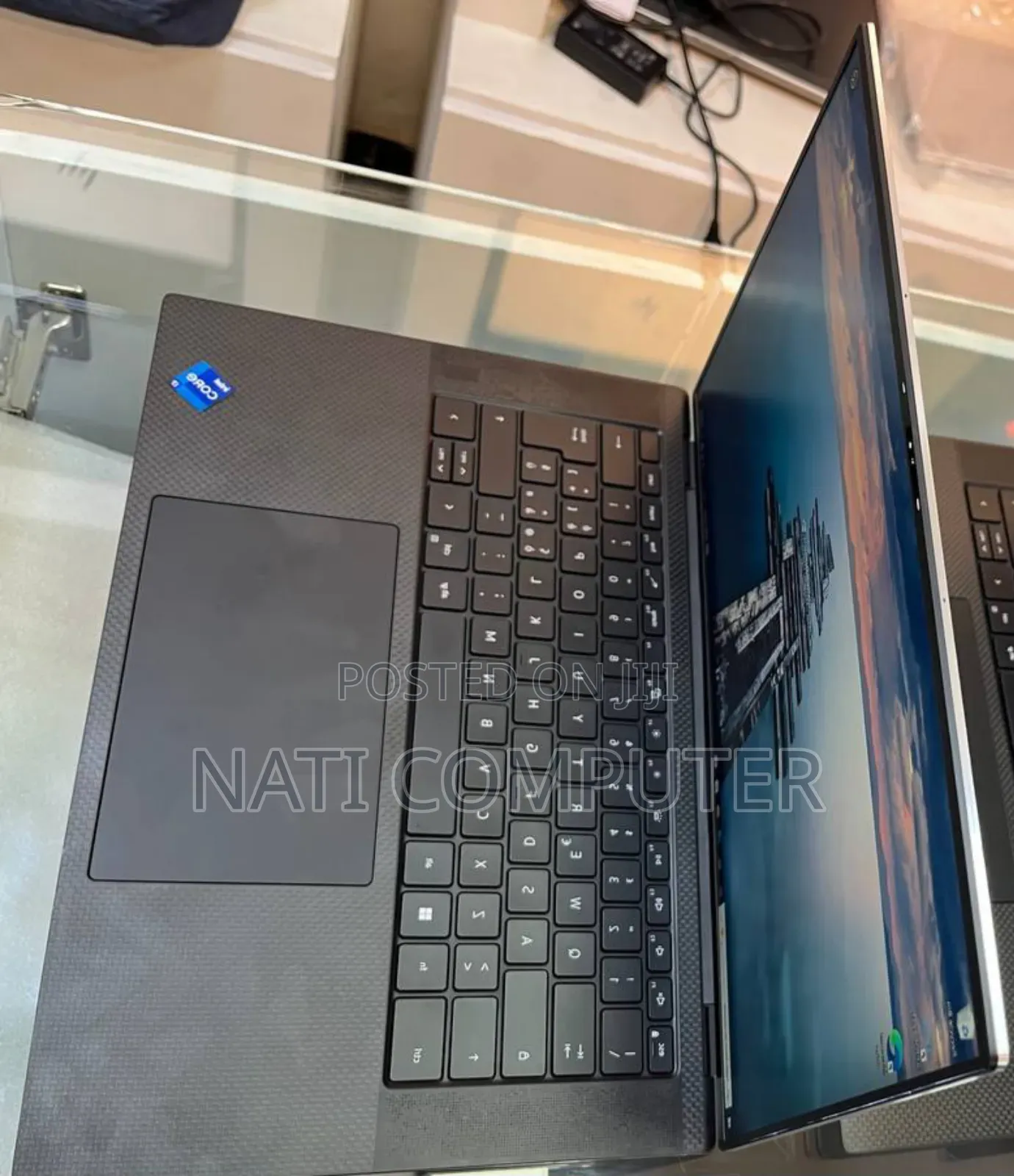 New Laptop Dell XPS 15 16GB Intel Core I7 SSD 512GB